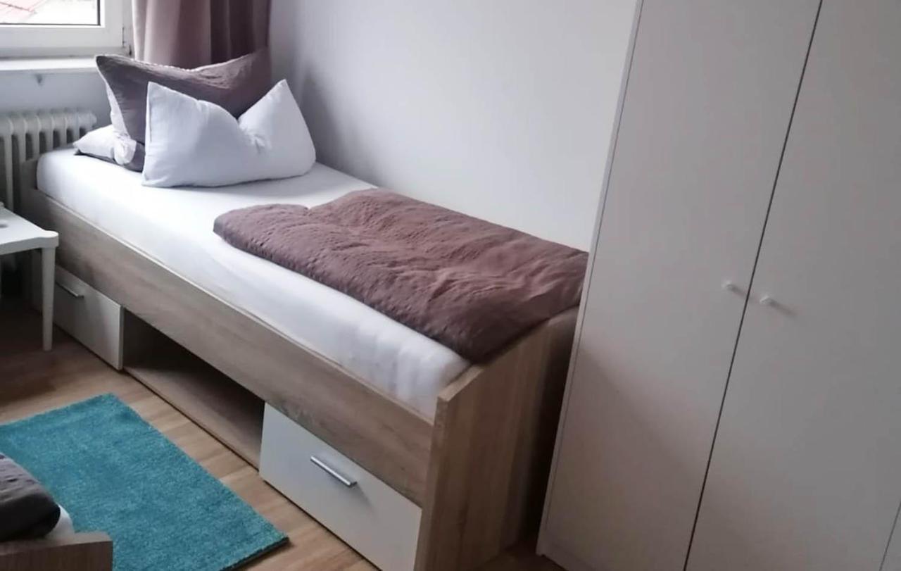Gemuetliche Apartments In Niederdorfelden المظهر الخارجي الصورة