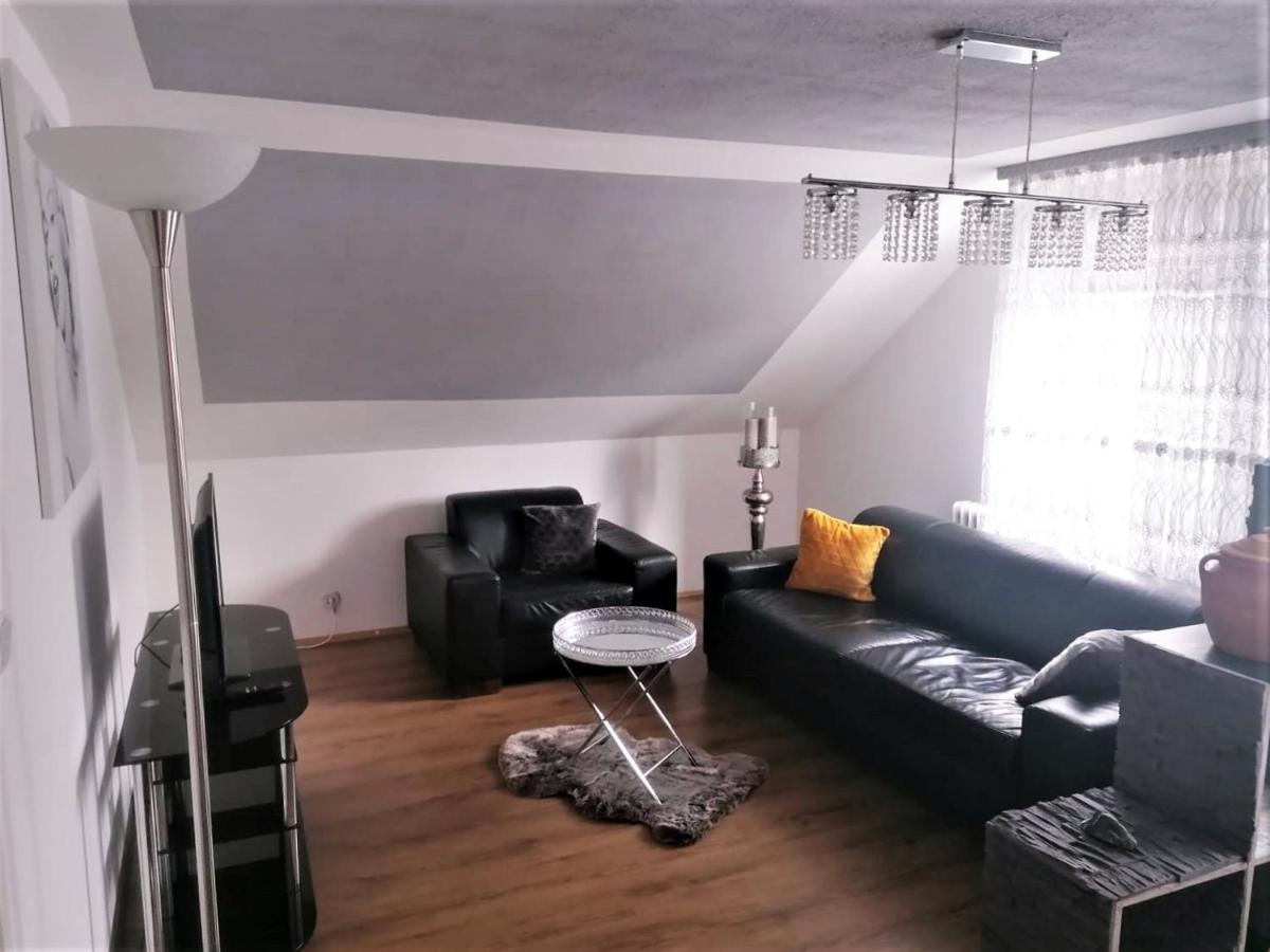 Gemuetliche Apartments In Niederdorfelden المظهر الخارجي الصورة
