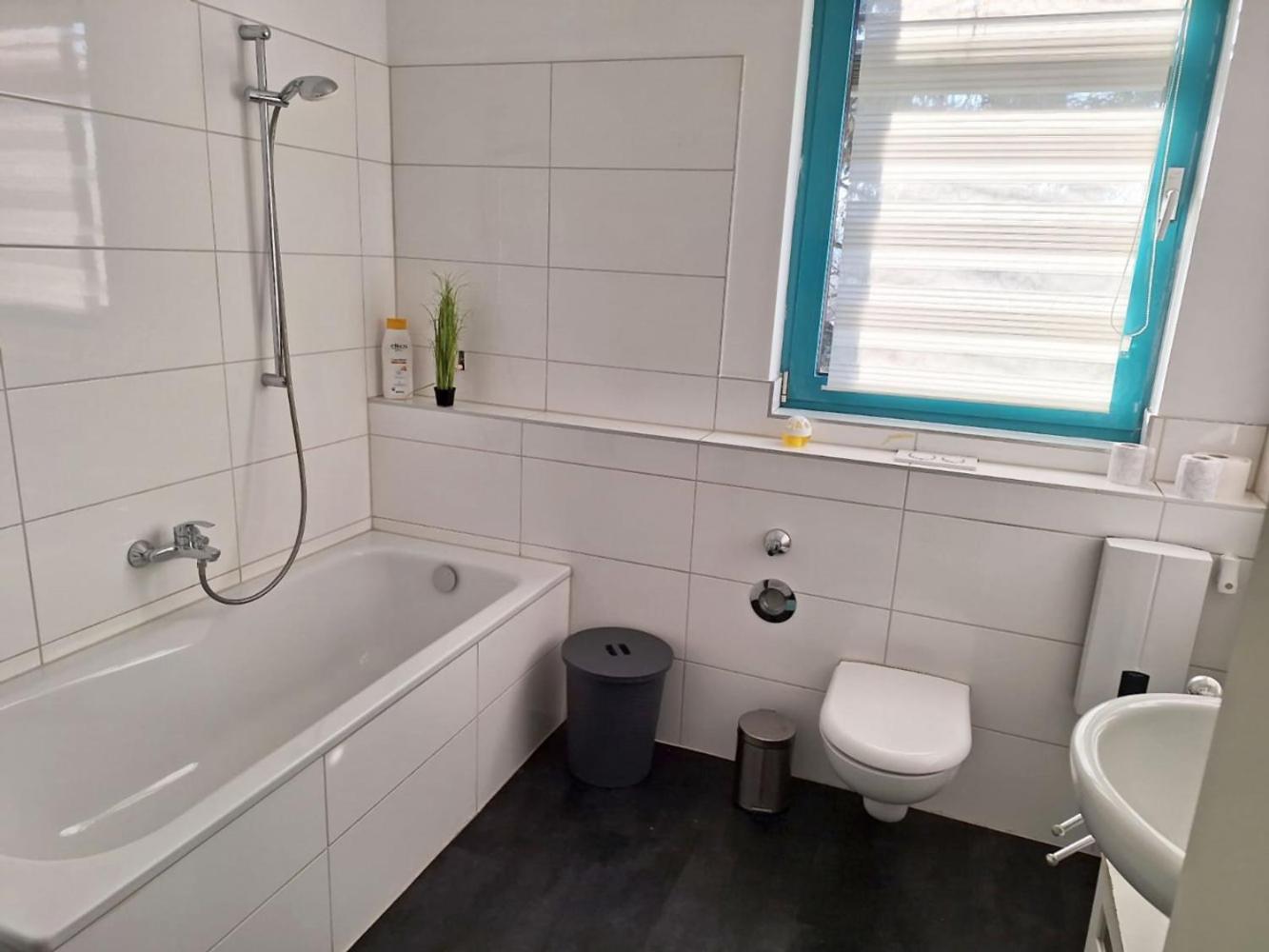Gemuetliche Apartments In Niederdorfelden المظهر الخارجي الصورة